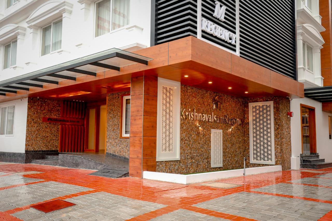 Hotel Krishnavalsam Regency Guruvāyūr Zewnętrze zdjęcie