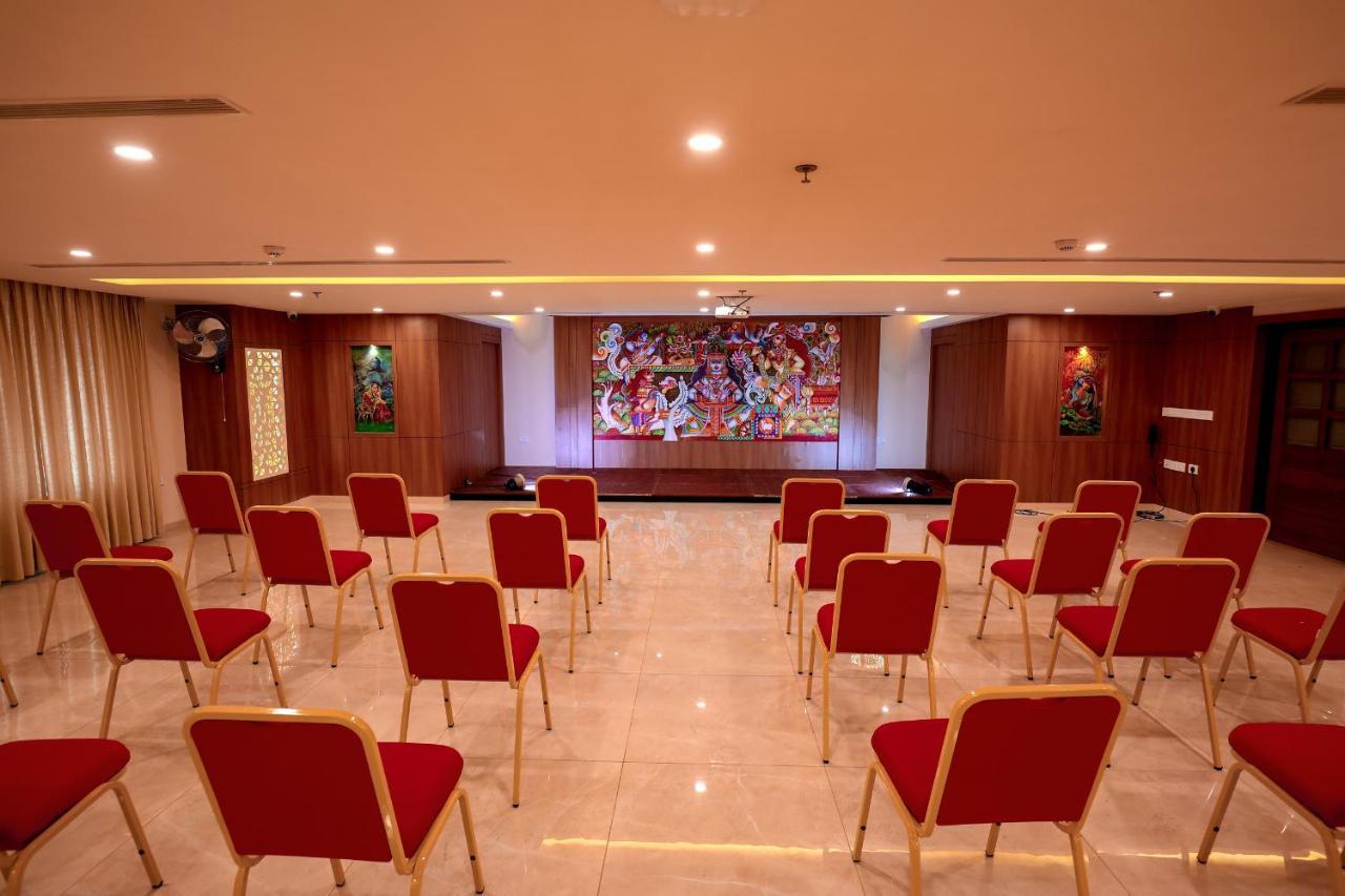 Hotel Krishnavalsam Regency Guruvāyūr Zewnętrze zdjęcie