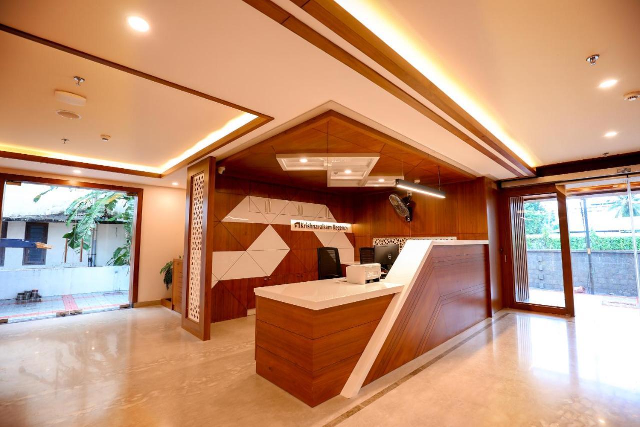Hotel Krishnavalsam Regency Guruvāyūr Zewnętrze zdjęcie