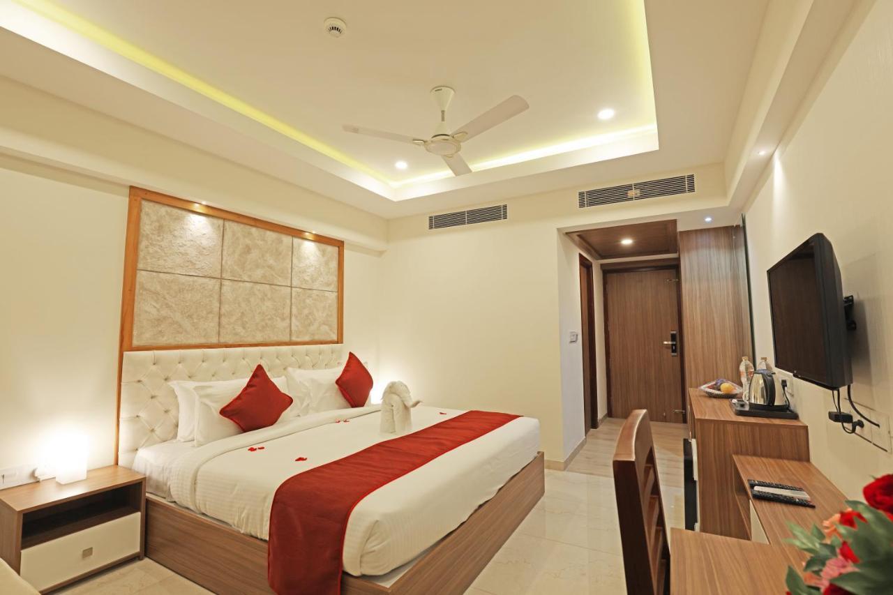 Hotel Krishnavalsam Regency Guruvāyūr Zewnętrze zdjęcie