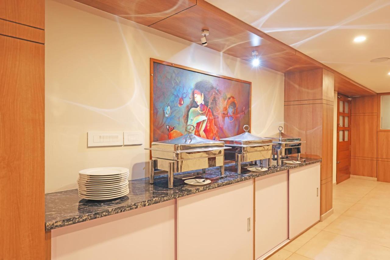 Hotel Krishnavalsam Regency Guruvāyūr Zewnętrze zdjęcie